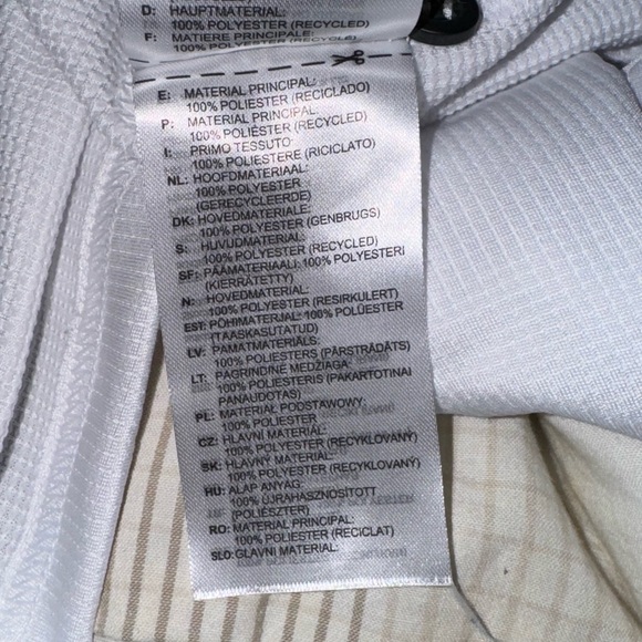 White Under Armour “Aeroready” Polo - Picture 5 of 5